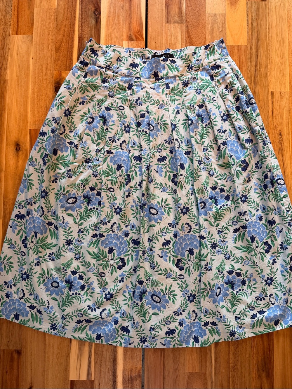 Talbots Petite Floral Pleated Midi Skirt Blue Green 100% Cotton Size 4P